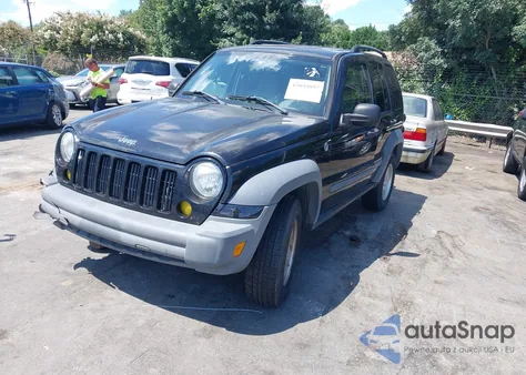2005 Jeep Liberty Sport из США, поврежденный, VIN 1J4GL48K05W606691